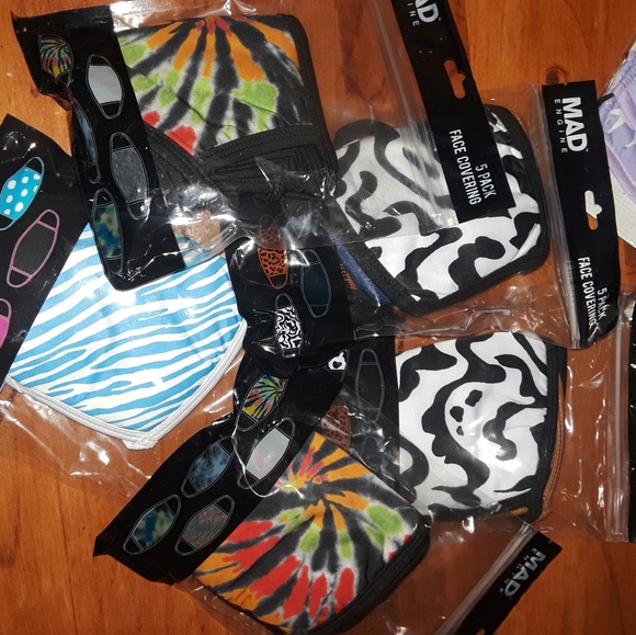 Facemasks - Picture 13 of 13